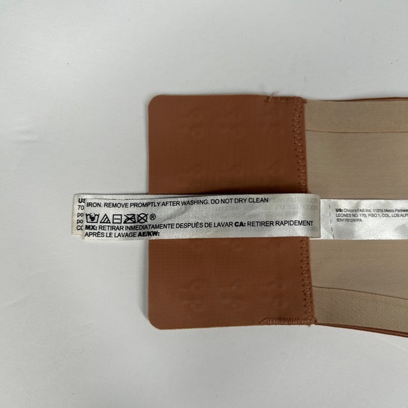 Soma 38DD Warm Amber Vanishing Strapless Multi-Way Bra - Straps NOT included - Picture 6 of 7